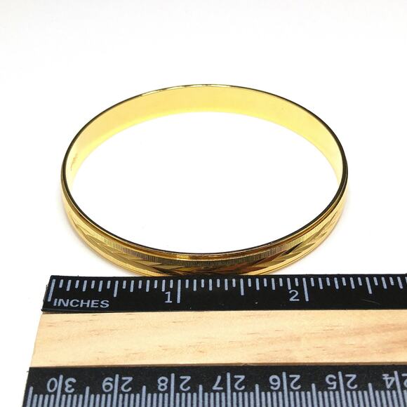 Vintage Monet Gold Plated Bangle Bracelet, 1960s Vintage Jewelry - Picture 8 of 10
